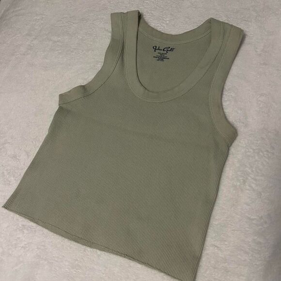 brandy melville john galt tank - Picture 1 of 1